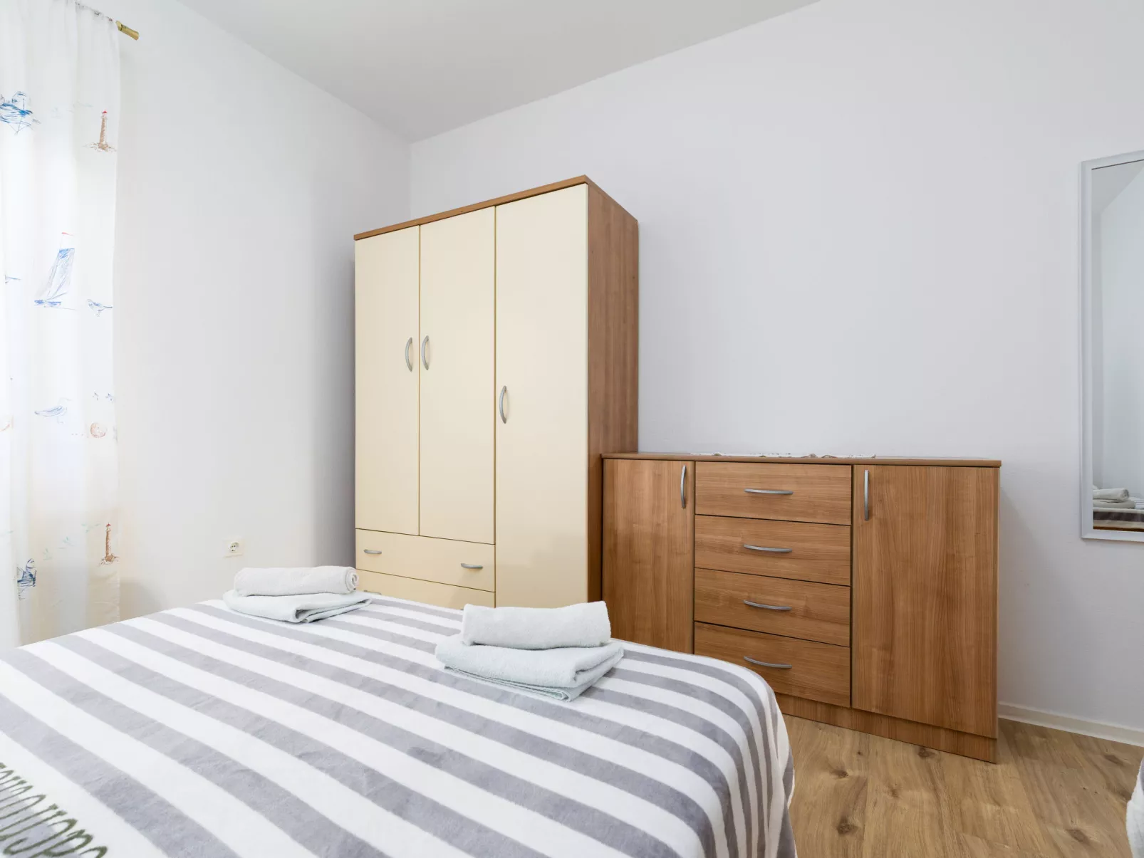 Apartment Snjezana - 2 - Image-tags.info