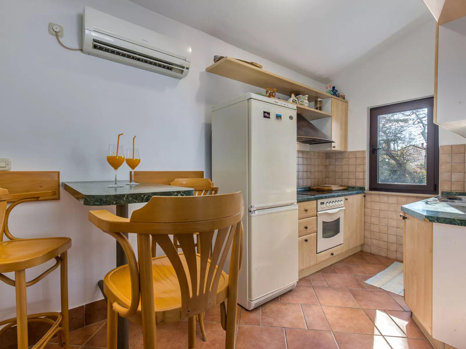 Apartment Mirna - 2 - Image-tags.info