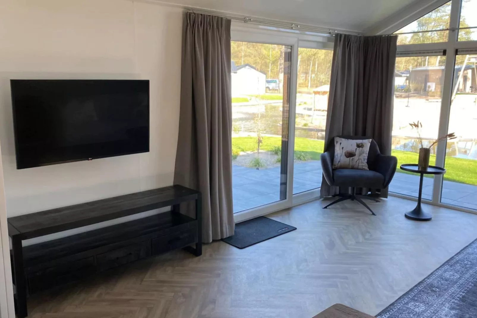 Resort Hooge Veluwe 15-Living room