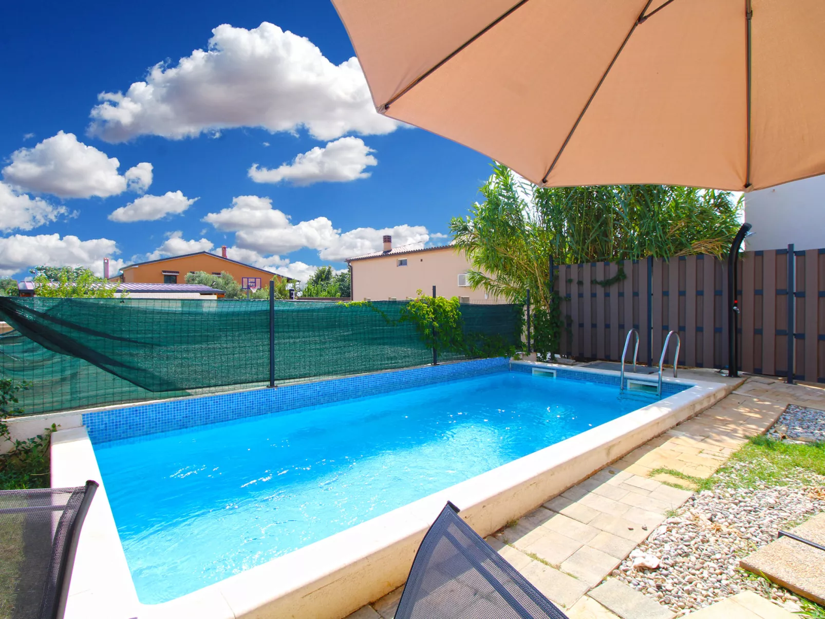 House 2183 - Image-tags.info