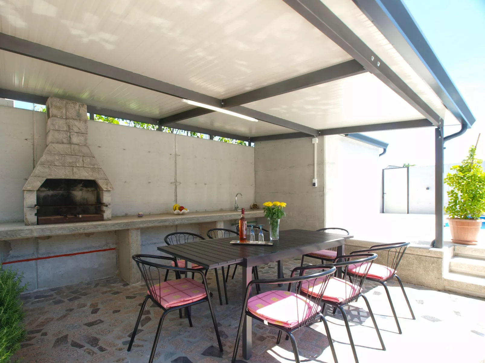 House 2080 - Image-tags.info