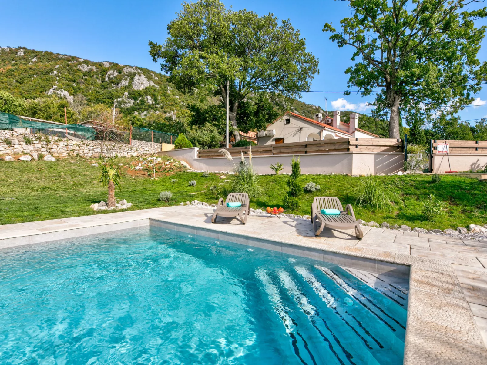 Villa Valentina / HR-10338-01 - Image-tags.info