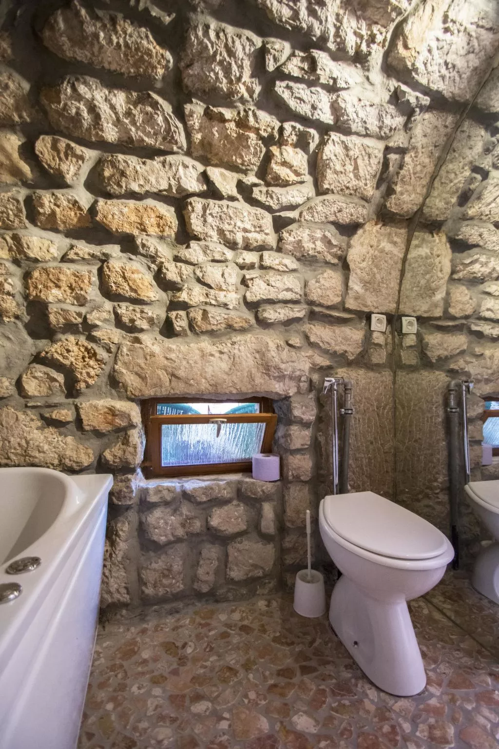 Kruzic kuca / HR-09573-01 - Outside