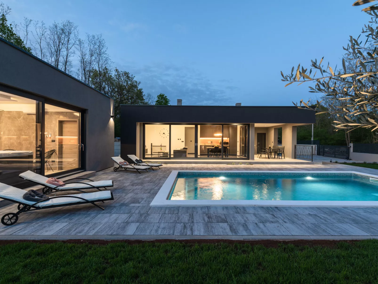 Villa Green Luxury & SPA II - Image-tags.info