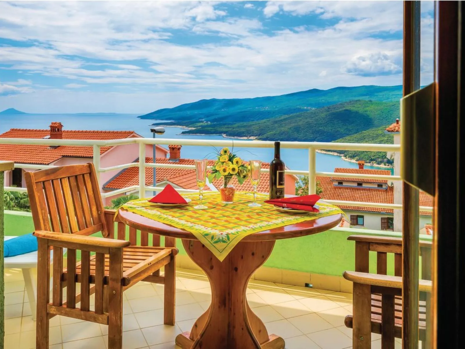 Apartment 832 - Outside