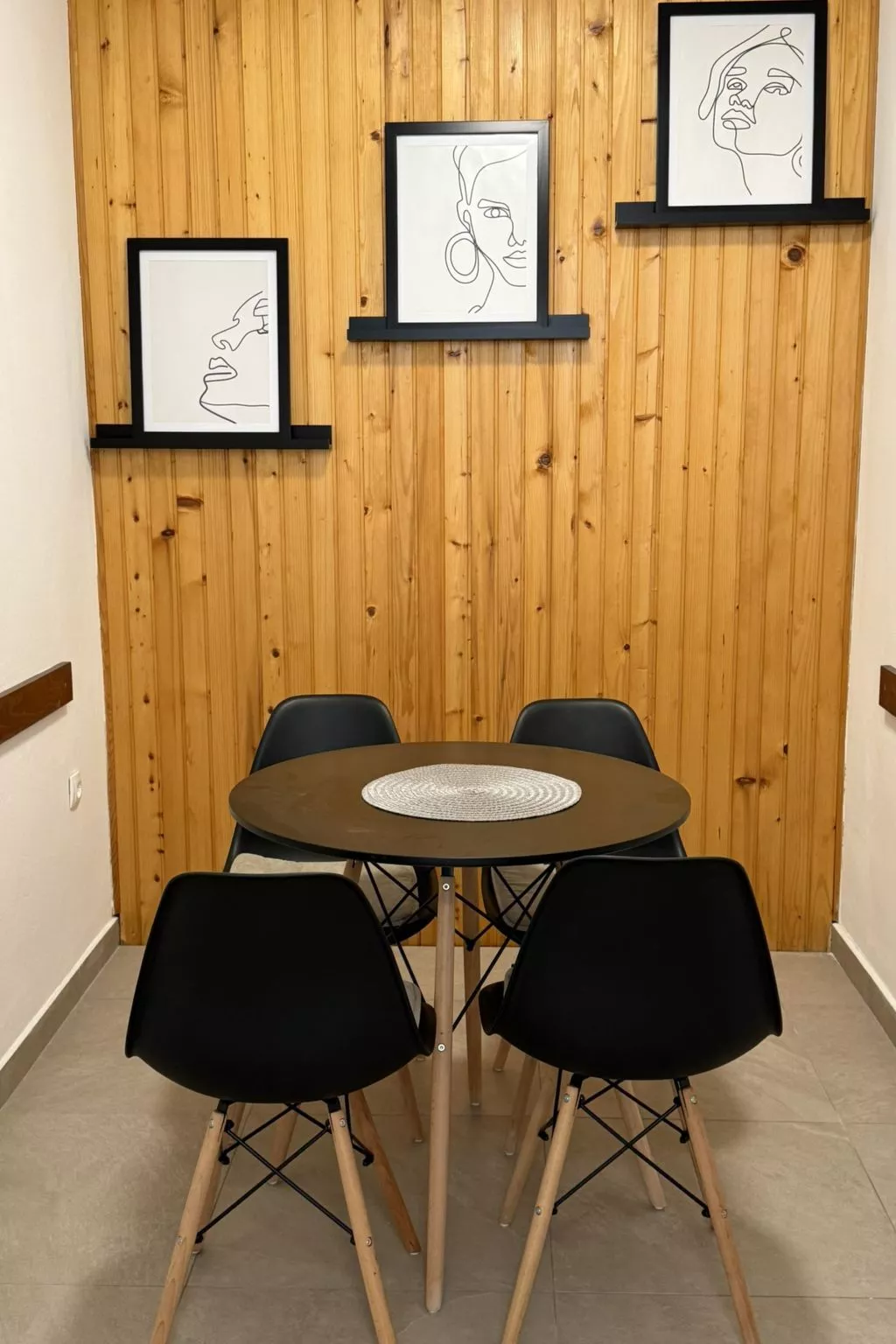 Apartment 650 - Image-tags.info