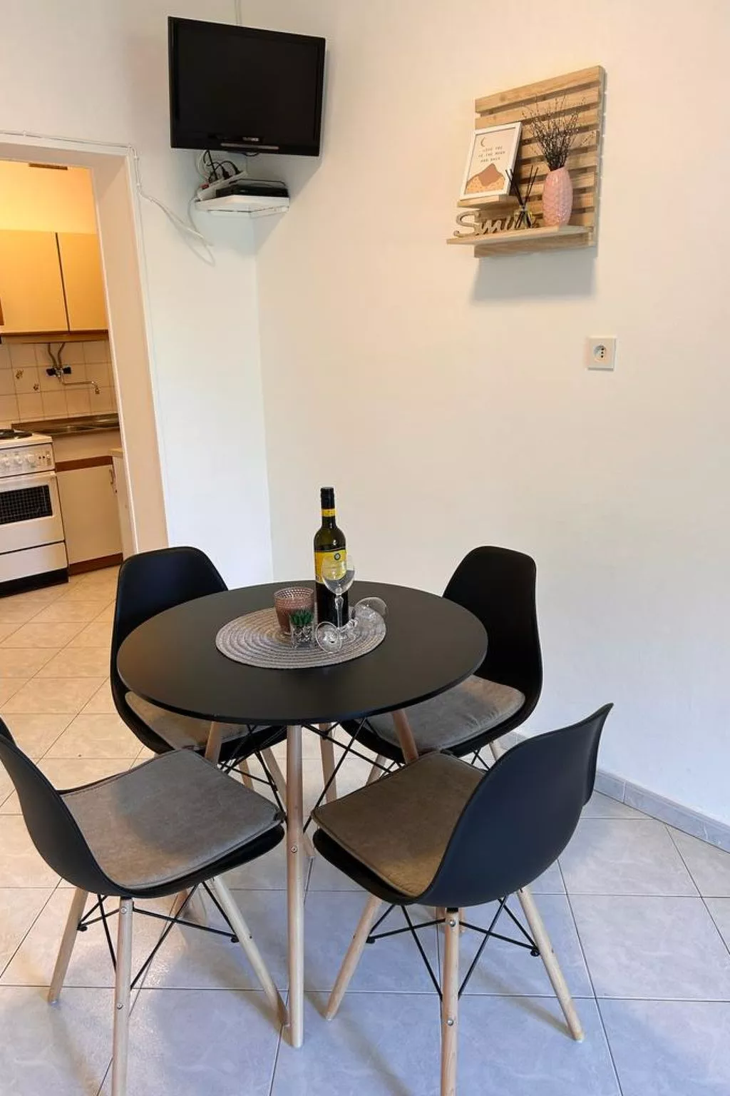 Apartment 650 - Image-tags.info