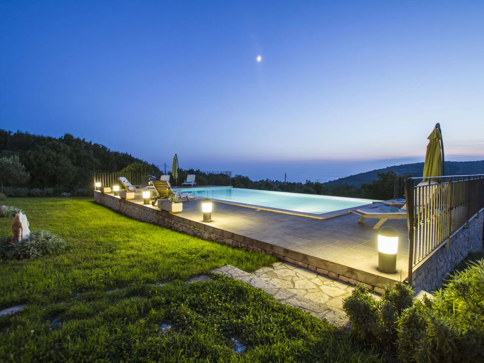 Villa 1254 - Outside