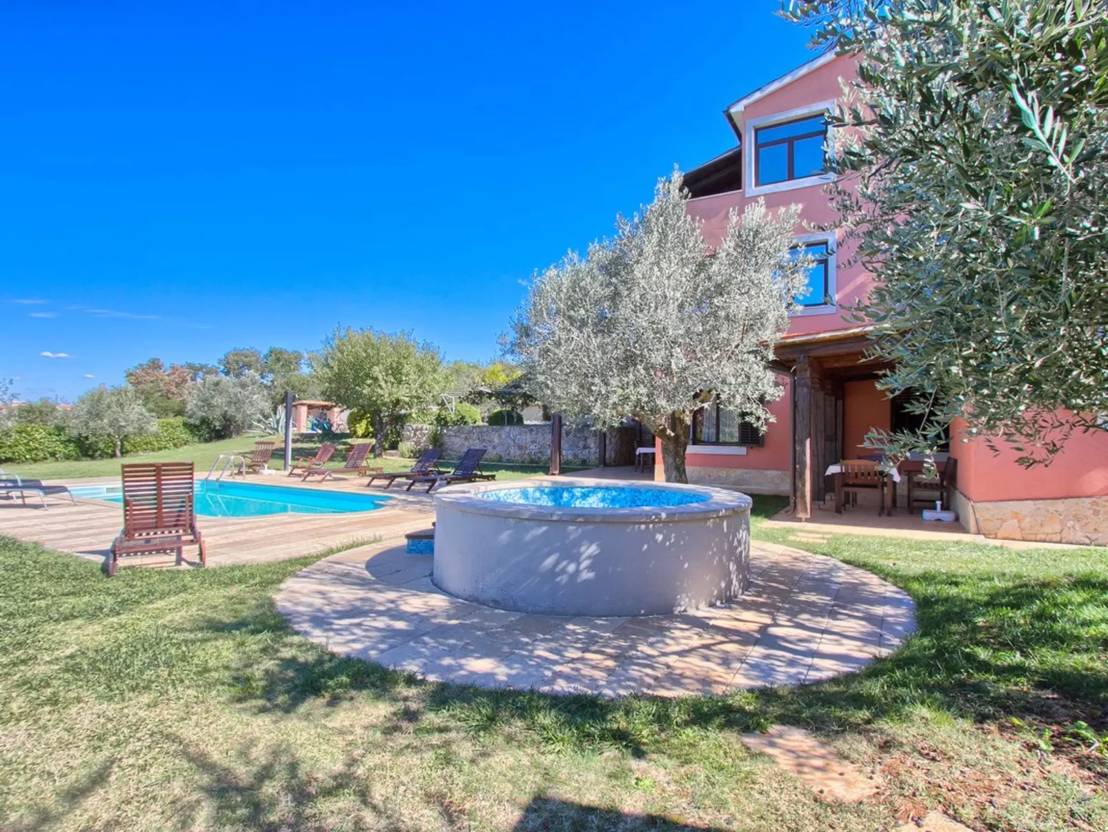 Haus Aldo - Image-tags.info