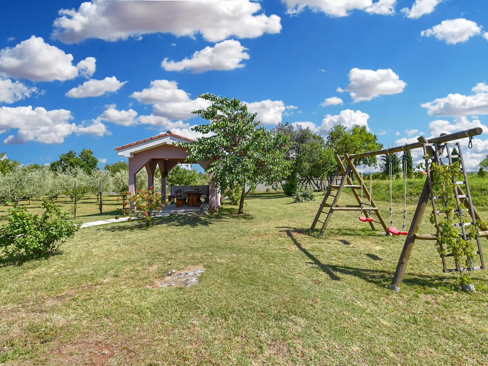 Apartment 2388 - Image-tags.info