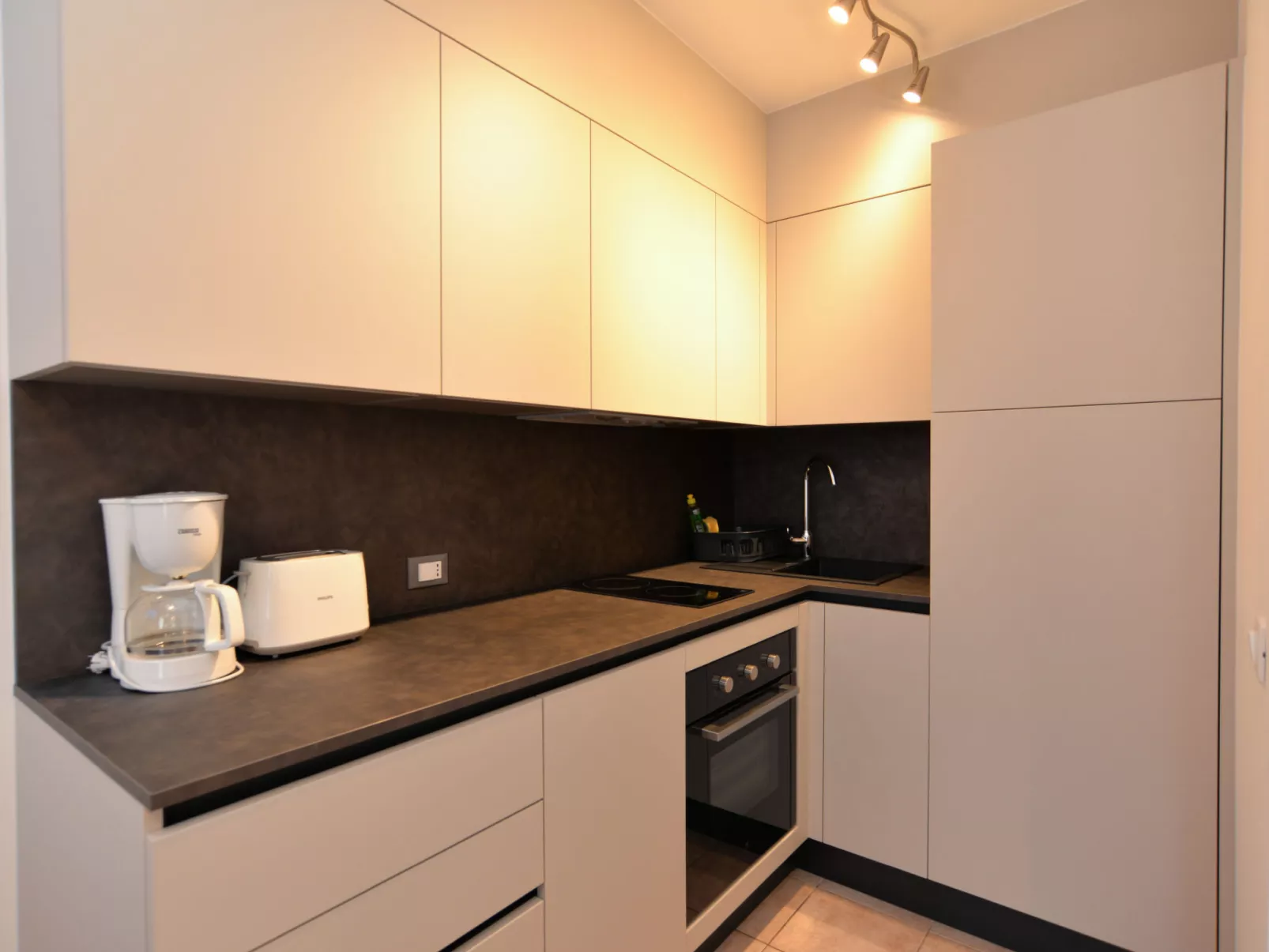 Apartment 1299 - Image-tags.info