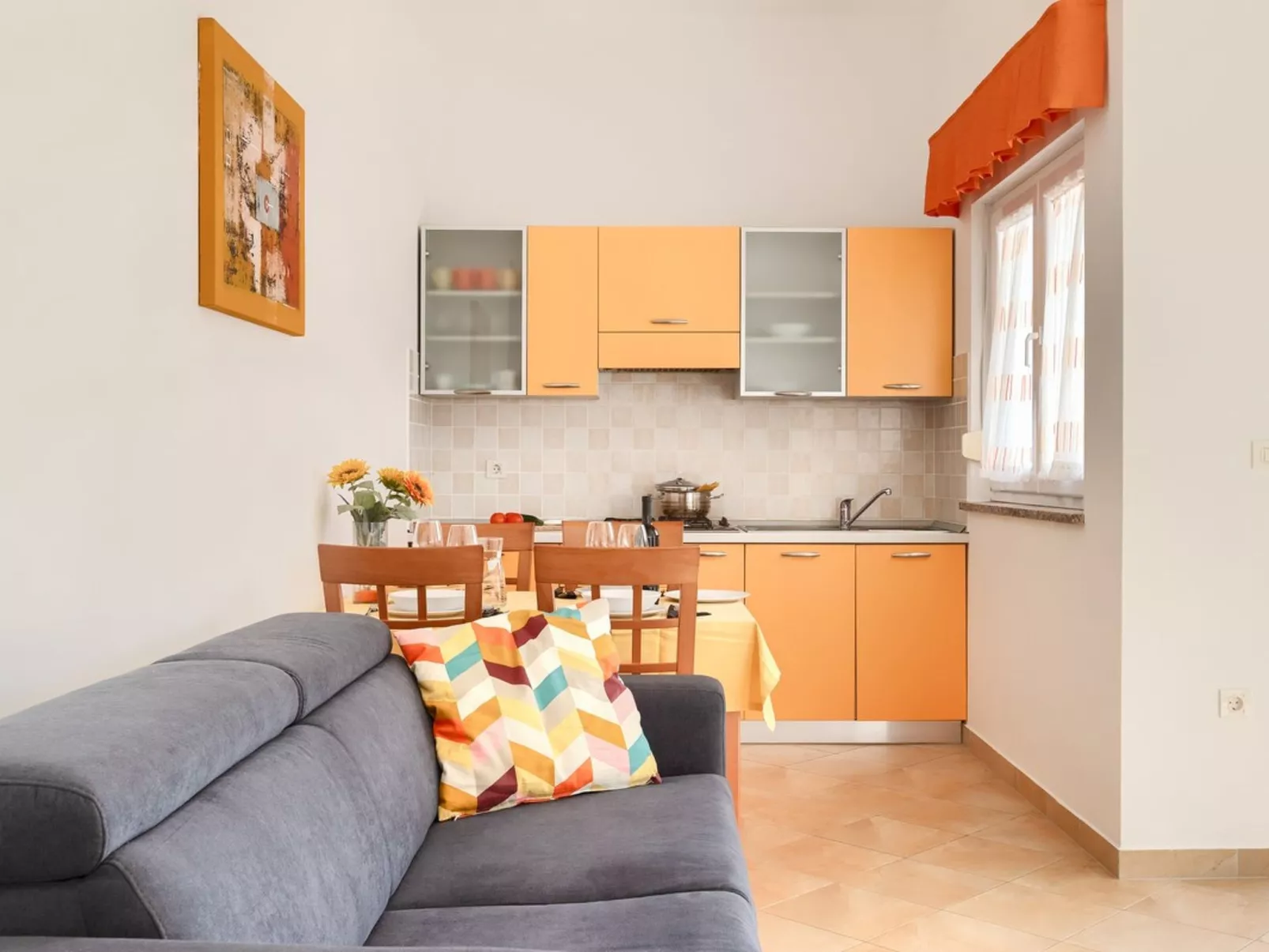 House Sunset - Drinnen