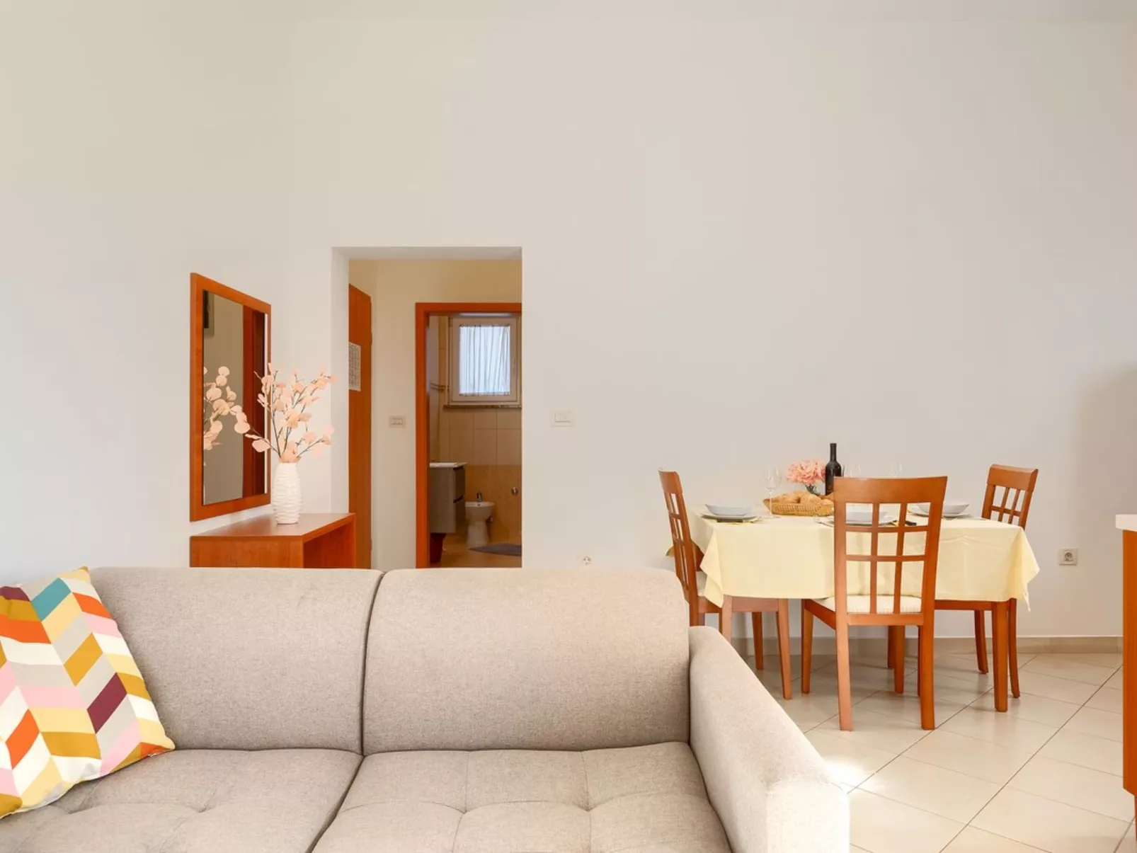 House Sunset - Drinnen