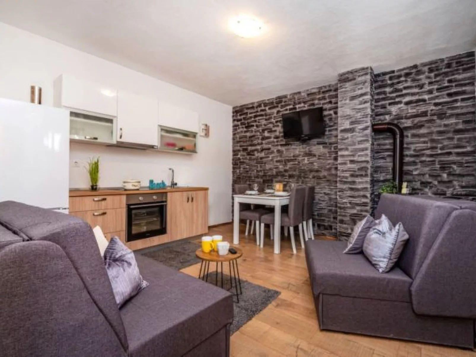 Holiday Home Zelengrad - Image-tags.info