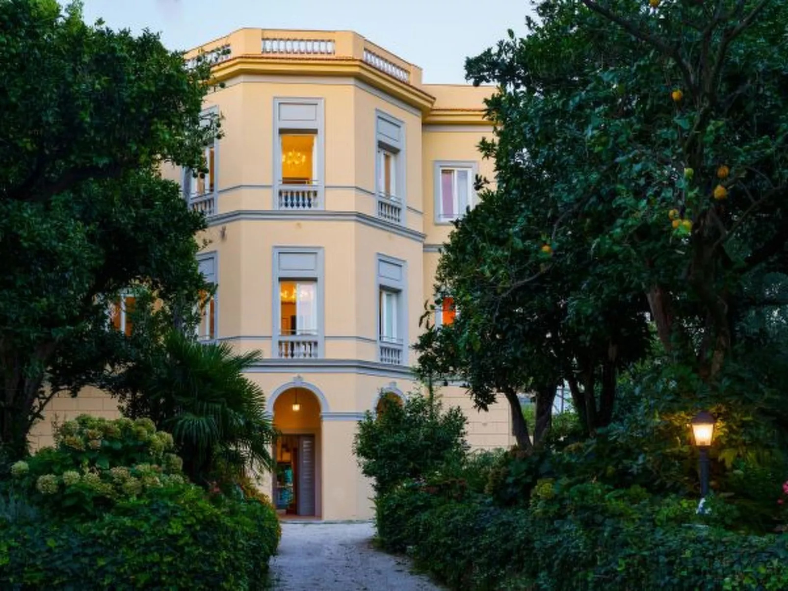 La Veranda di Villa Preziosa al Pizzo - Image-tags.info