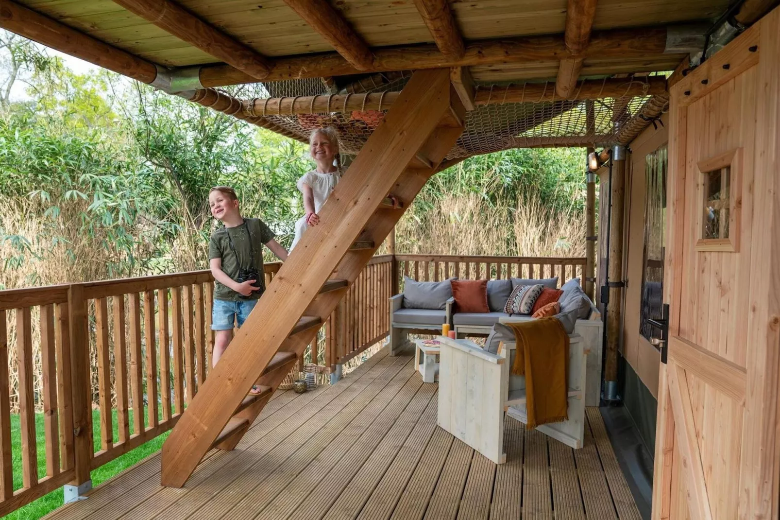 Recreatiepark Rhederlaagse Meren 18-Terrace balcony