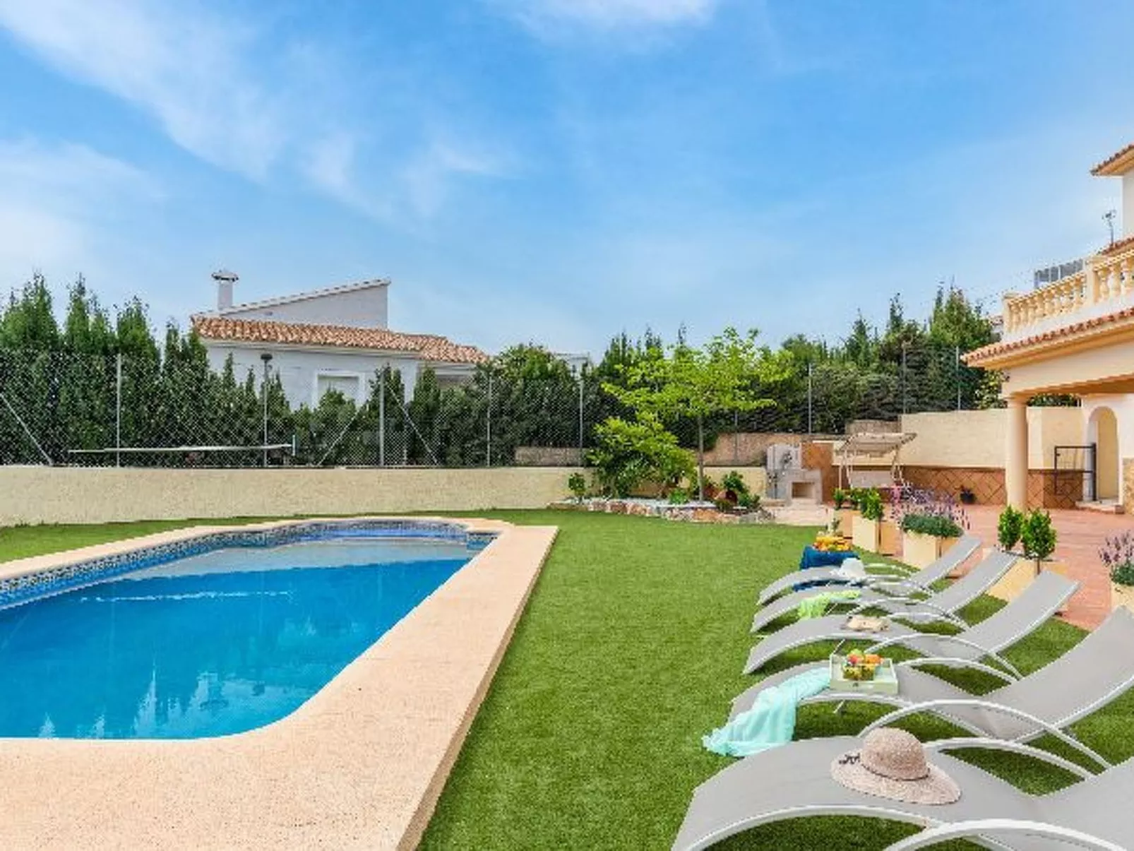 Villa Fina - PlusHolidays - Image-tags.info