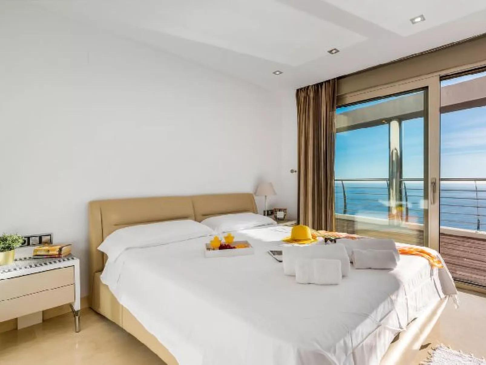 Villa Campomanes - PlusHolidays - Image-tags.info