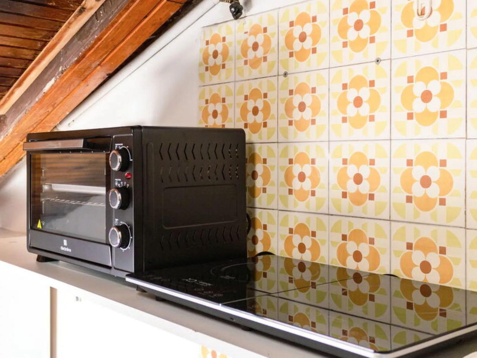 Sopraloreto Apartment - Image-tags.info