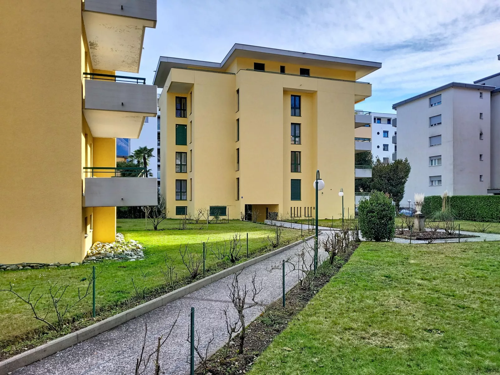 Apt. Hermosa - Outside