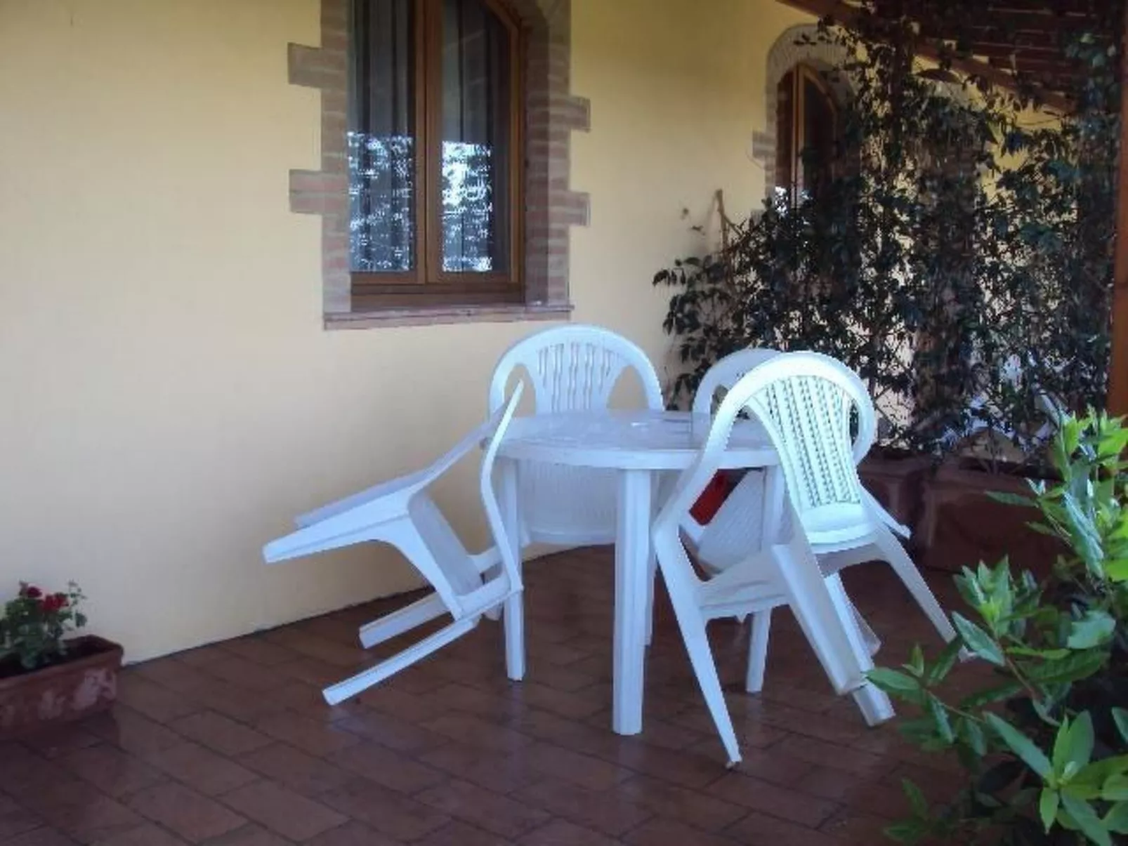 Gästezimmer 2 - Draußen