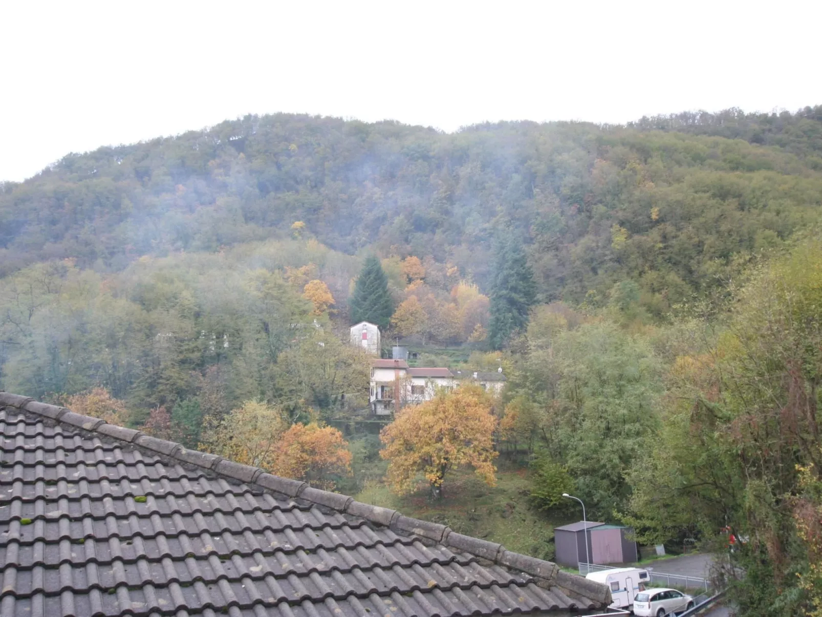 Für 3 Personen ca. 37 m&sup2- in Lumarzo, Norditalien (Ligurien) - Dehors