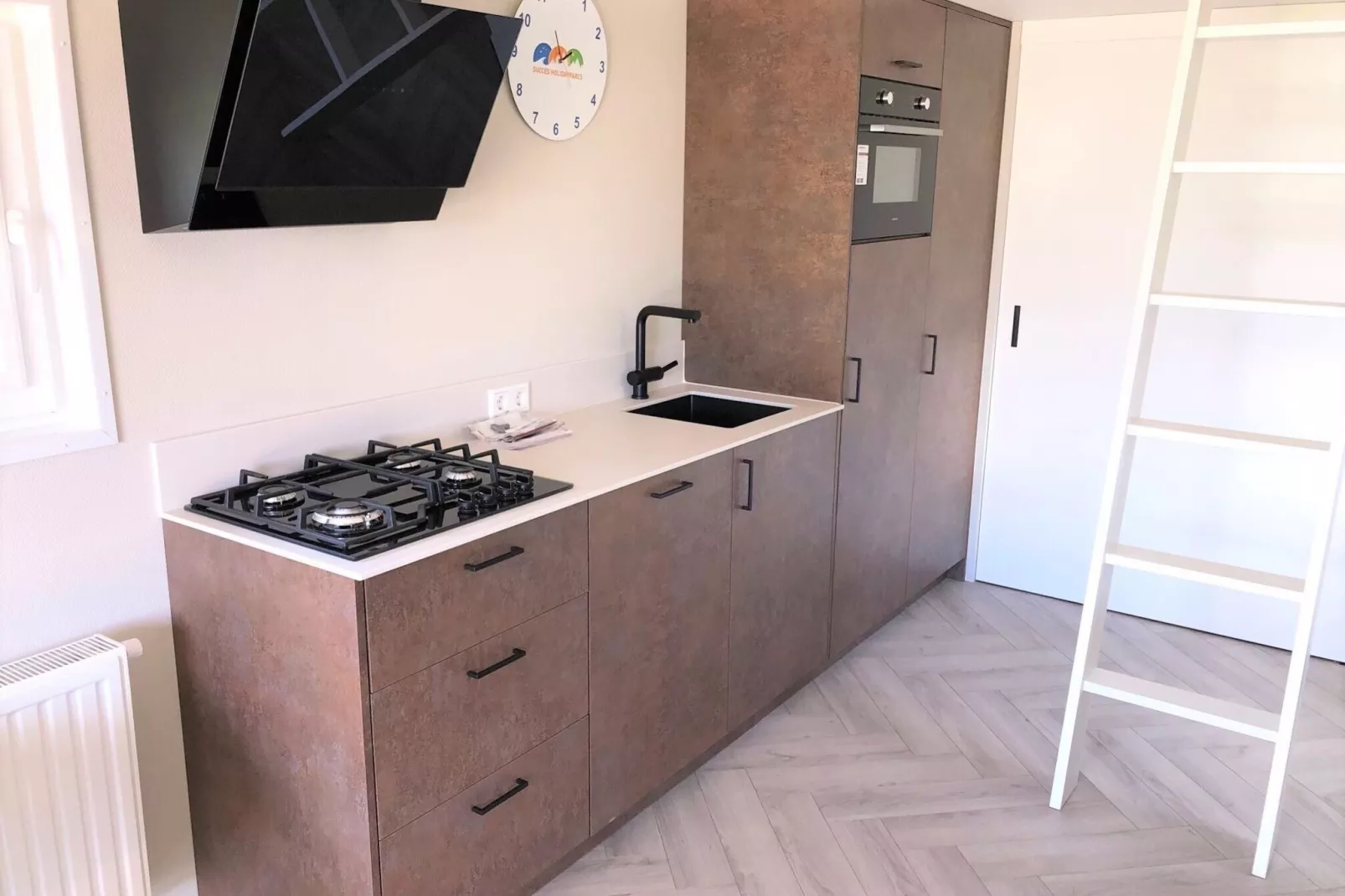 Recreatiepark Rhederlaagse Meren 20-Kitchen