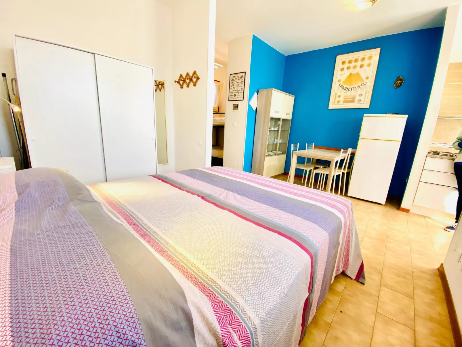 Für 4 Personen ca. 26 m&sup2; in Lido delle Nazioni, Emilia-Romagna (Provinz Fe - Image-tags.info