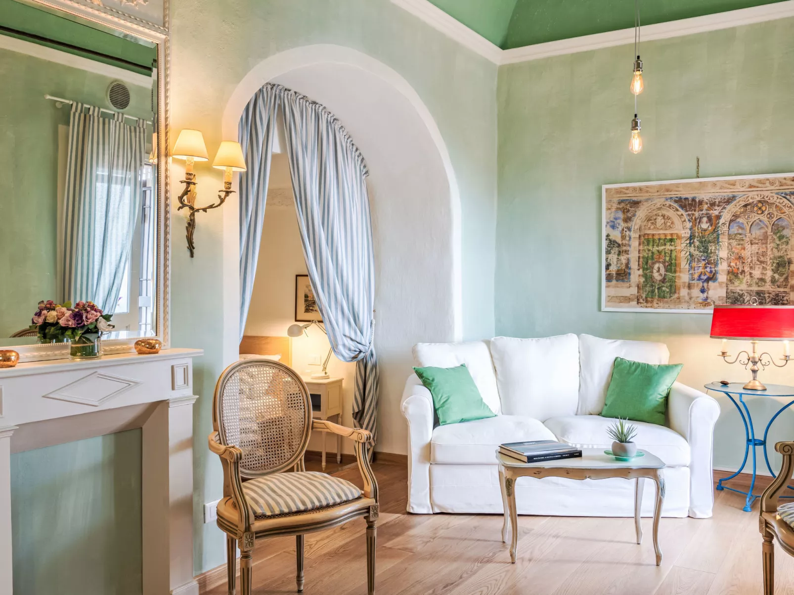 Kloster Parasio - Inside