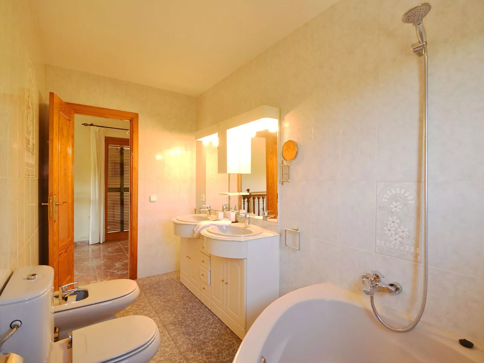 Wunderschön restauriertes Landhaus - Inside