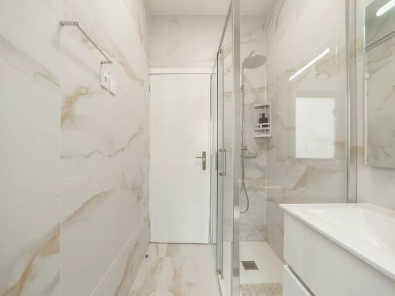 SUMMER FLAT by VACATIONY - Inside