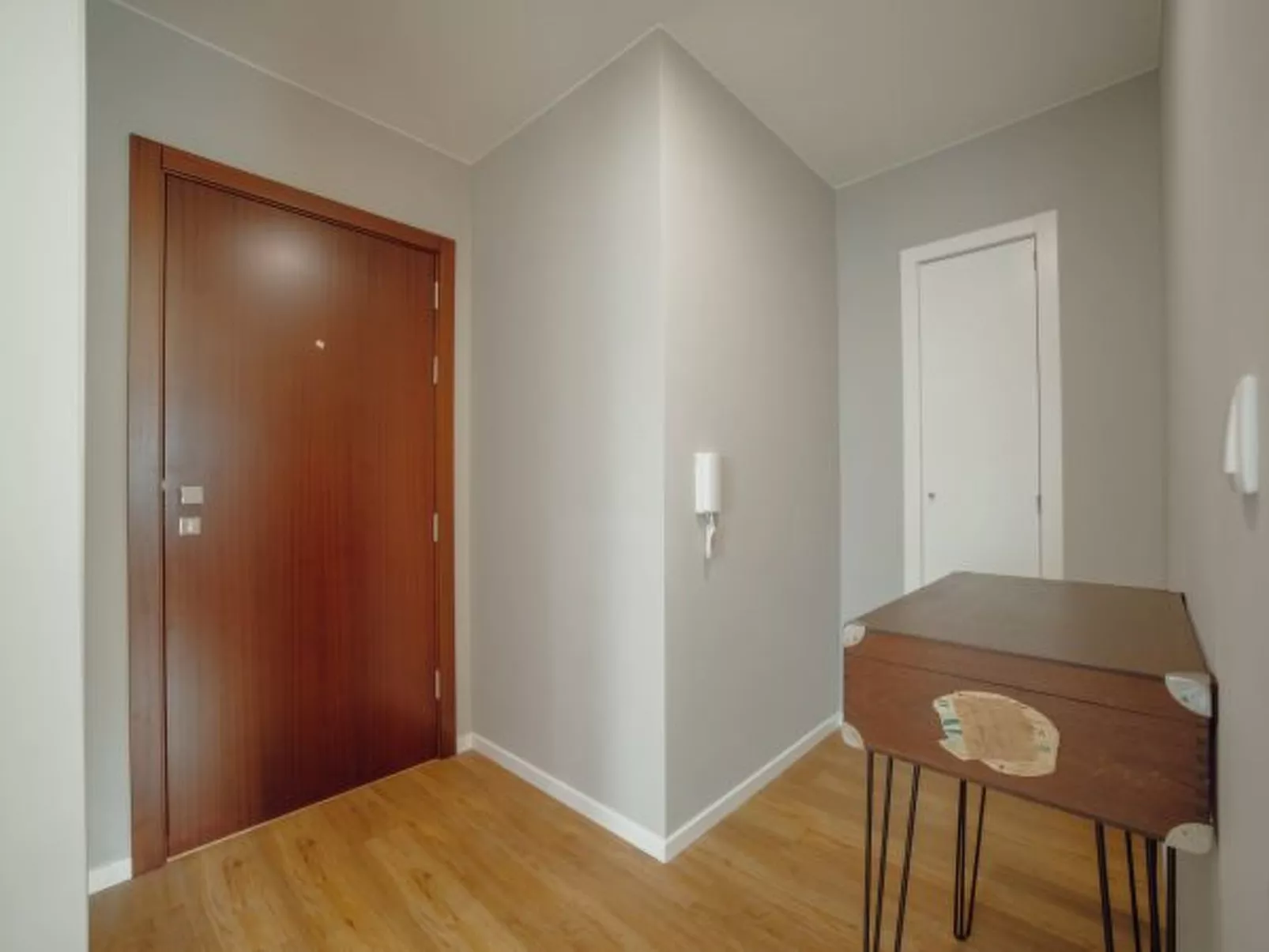 CRYSTAL PALACE GARDEN STYLISH APARTMENT - Inside