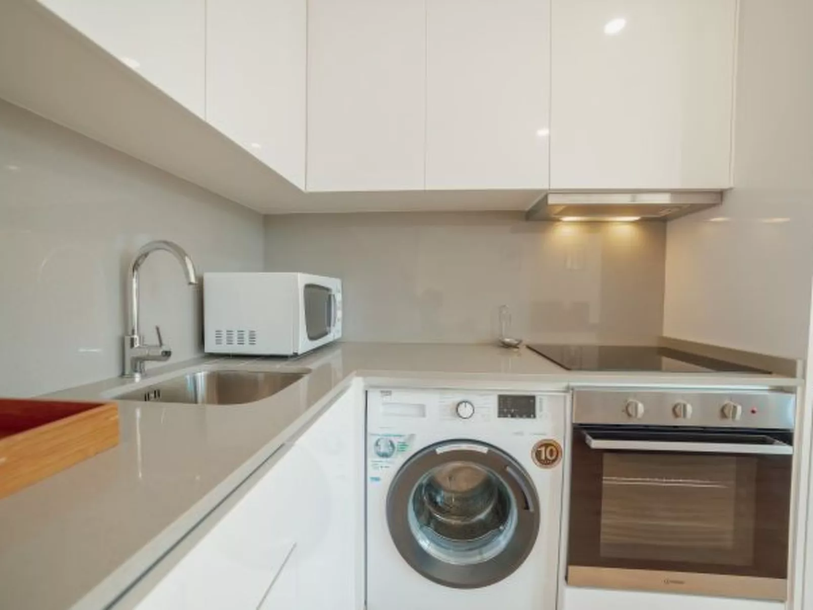 MODERN & STYLISH APARTMENT I by VACATIONY - Inside