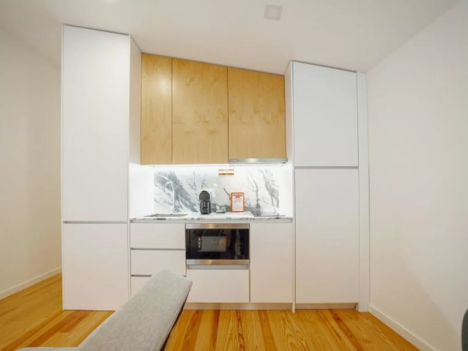 COURTYARD OPORTO DESIGN APARTMENT M - Dedans