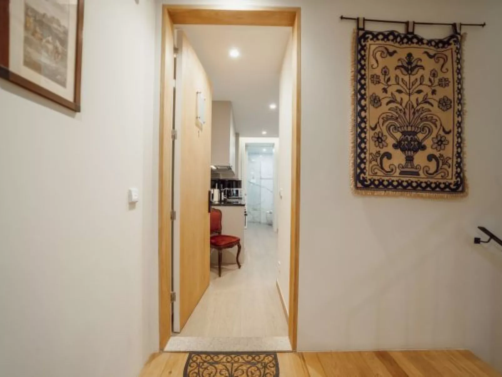 CARMO RESIDENCE PORTO - S. LUIS by VACATIONY - Dedans