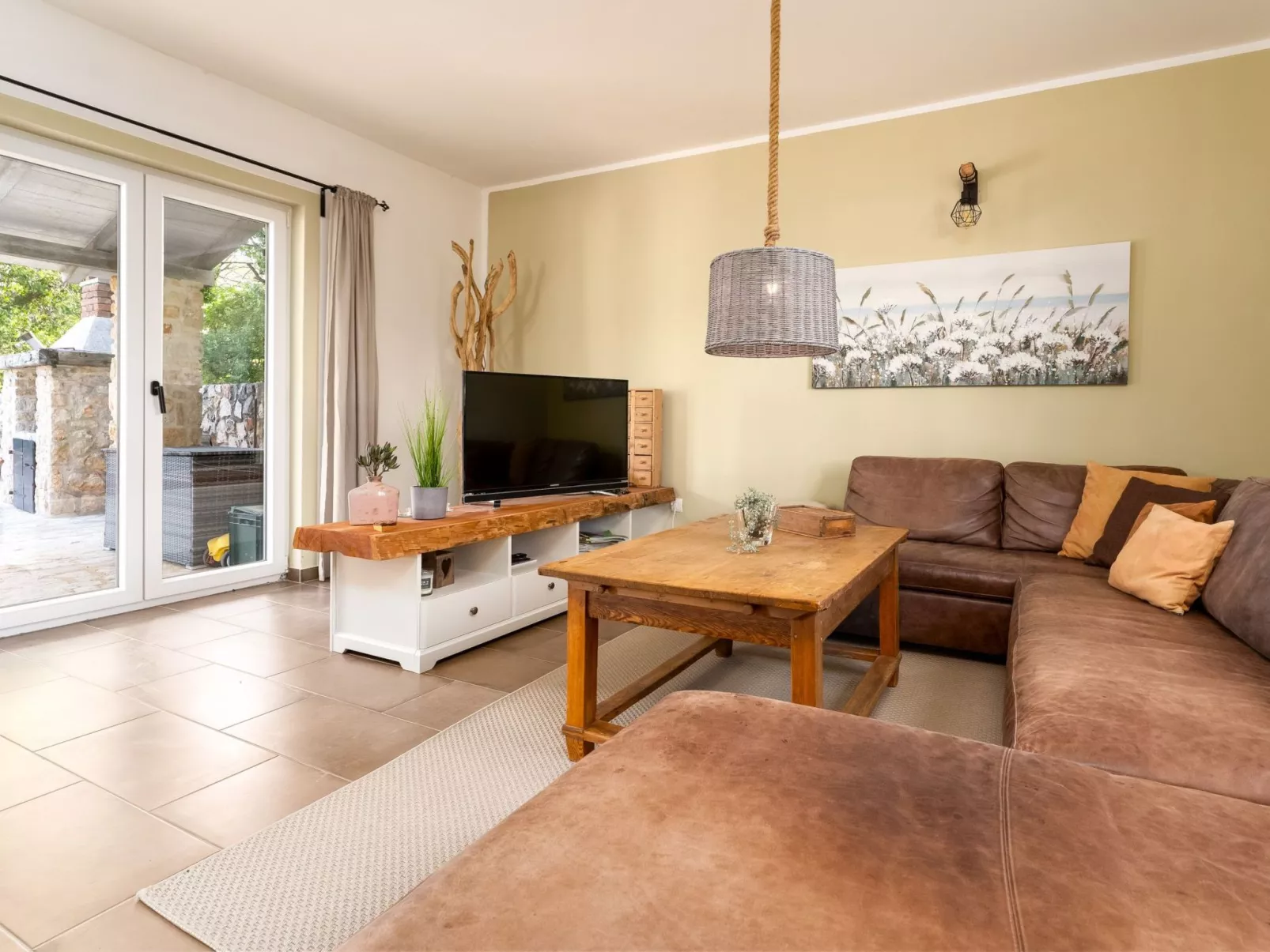 Eine luxuriöse Villa "Maslina" mit Pool und Grill - Dedans