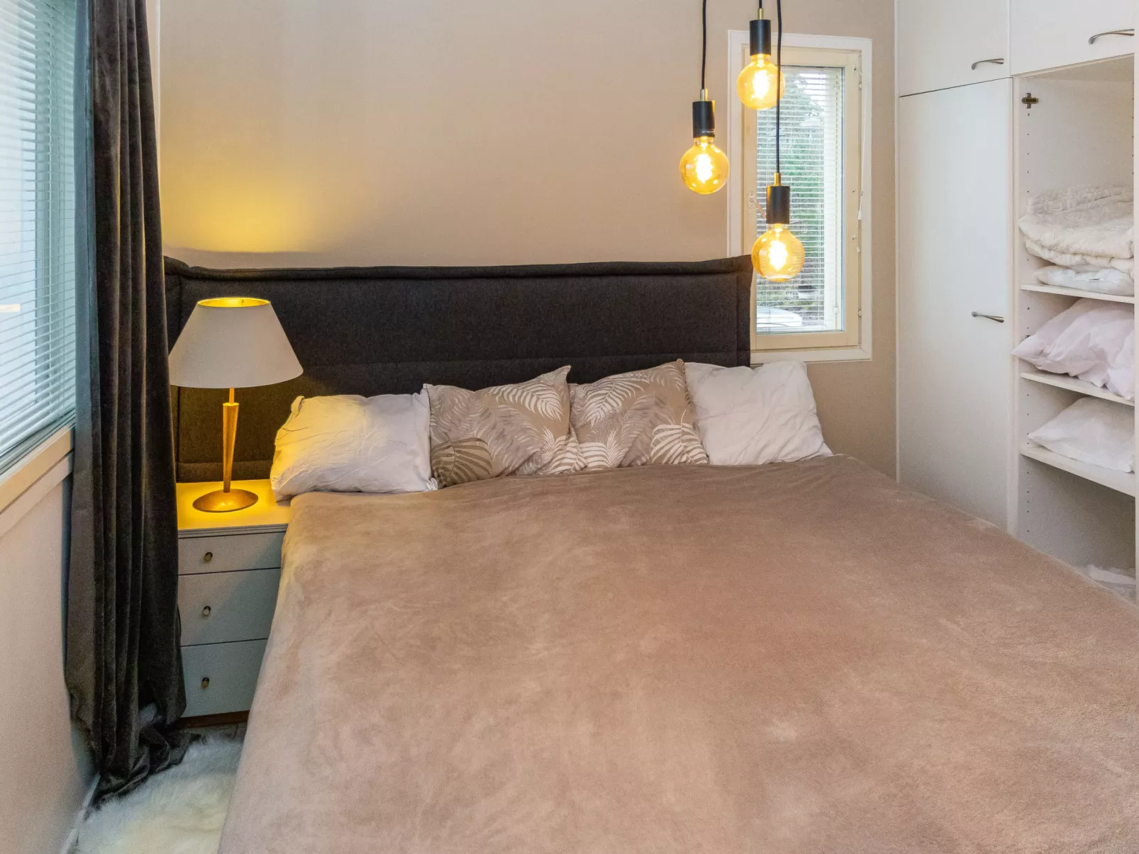 Korpilammenhuvilat 7a - Inside