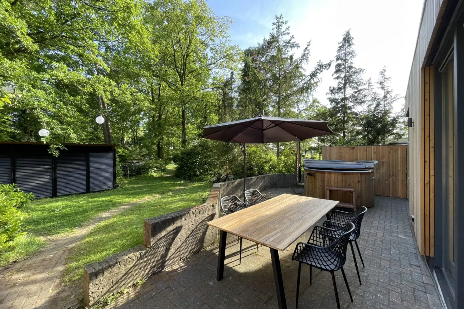 Wellnes suite-Gardens summer