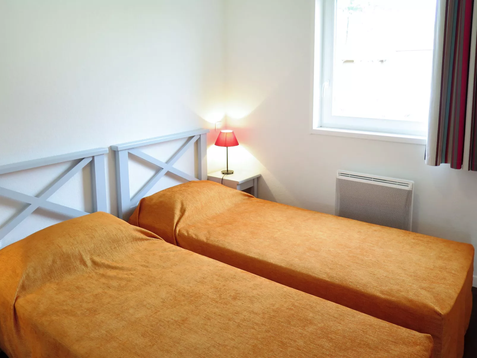 Le Domaine des Grands Lacs - Inside