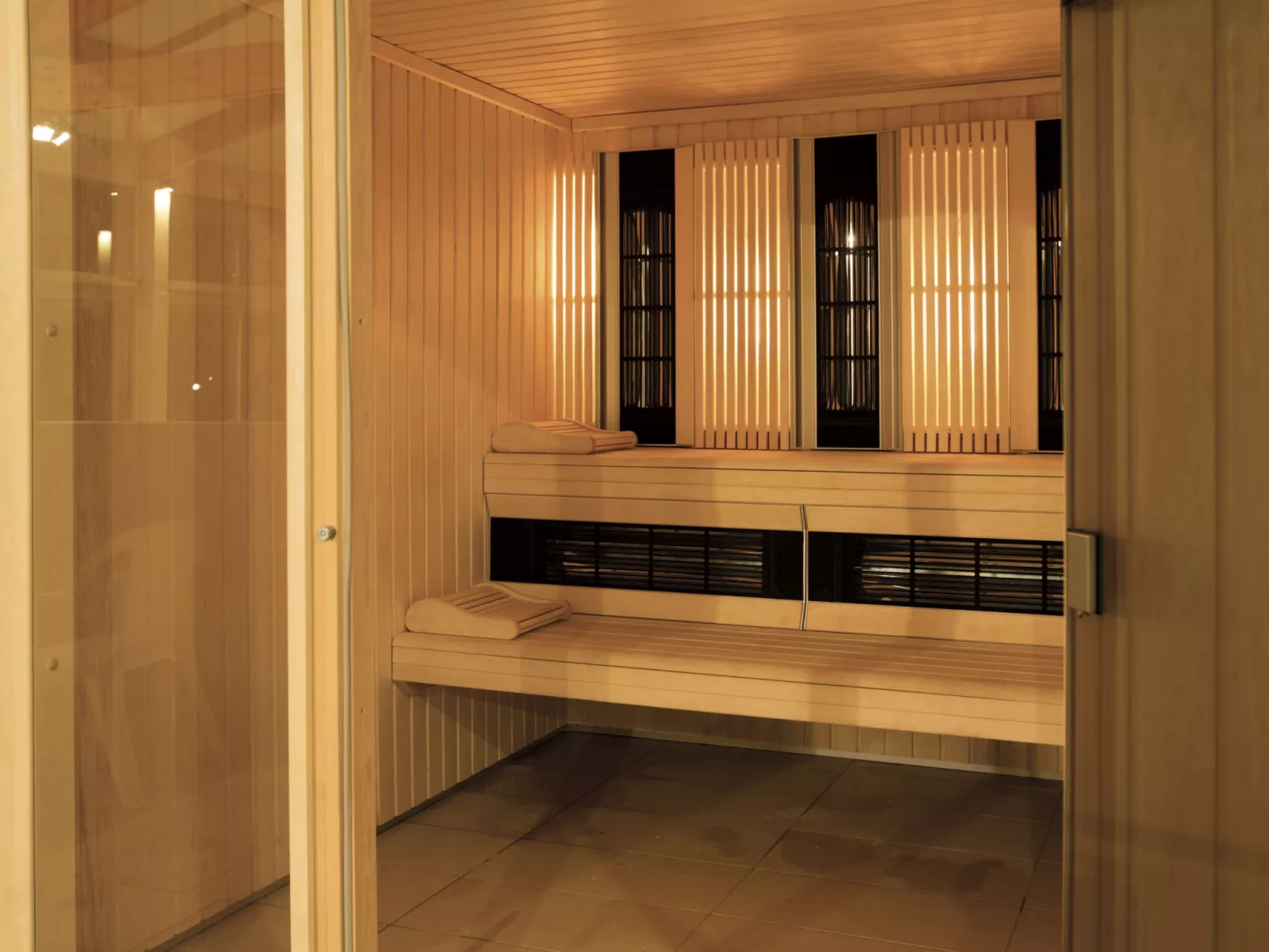 Domaine de Château Laval - Inside