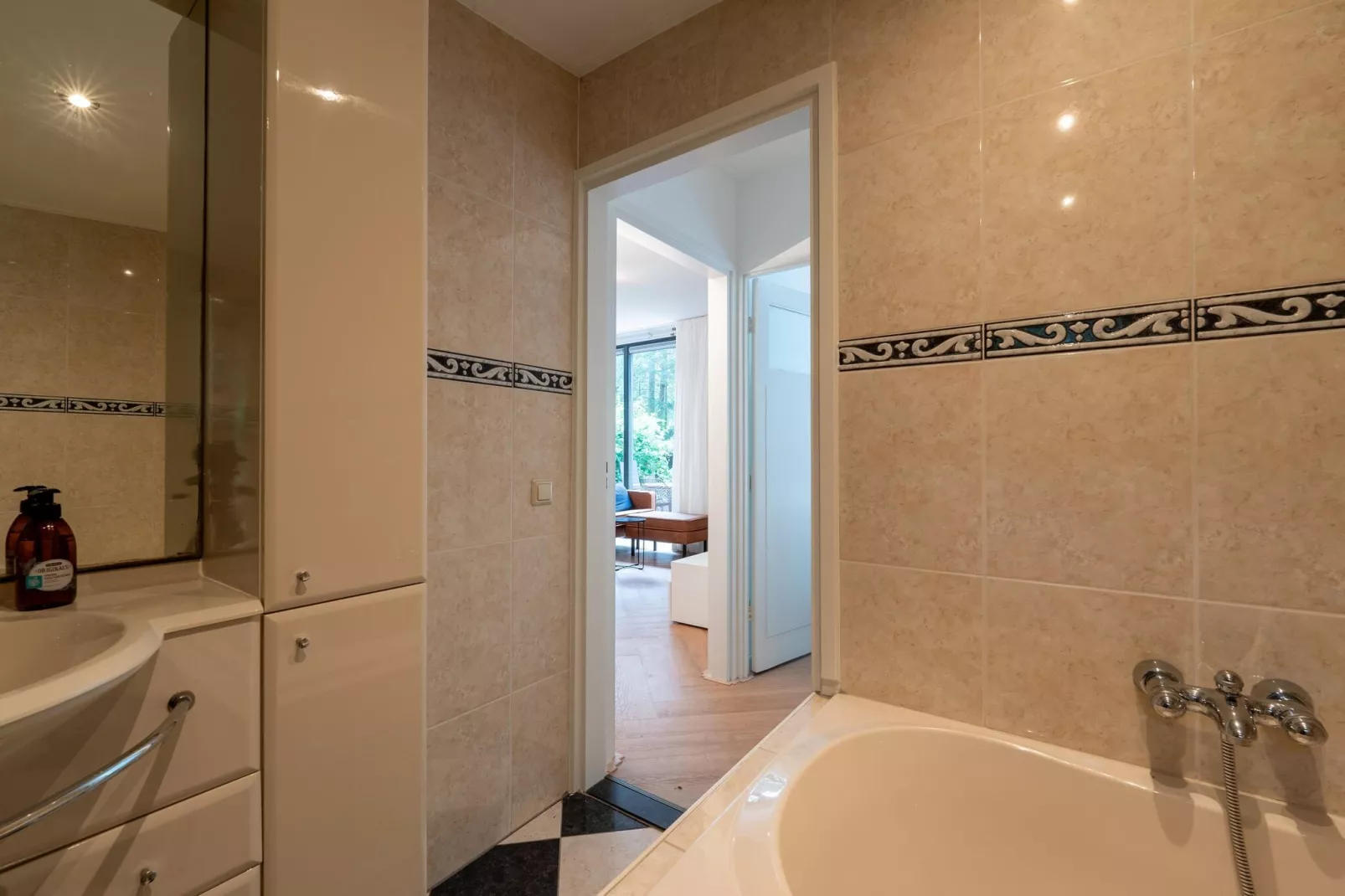 Wellnes suite-Bathroom