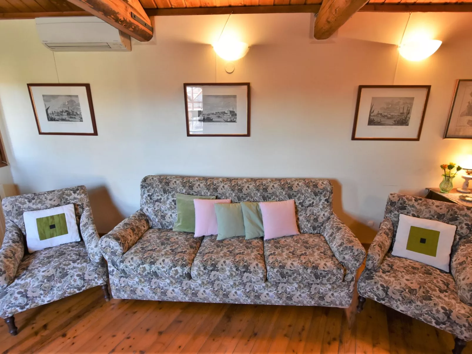 Fondamenta del Rielo - Inside