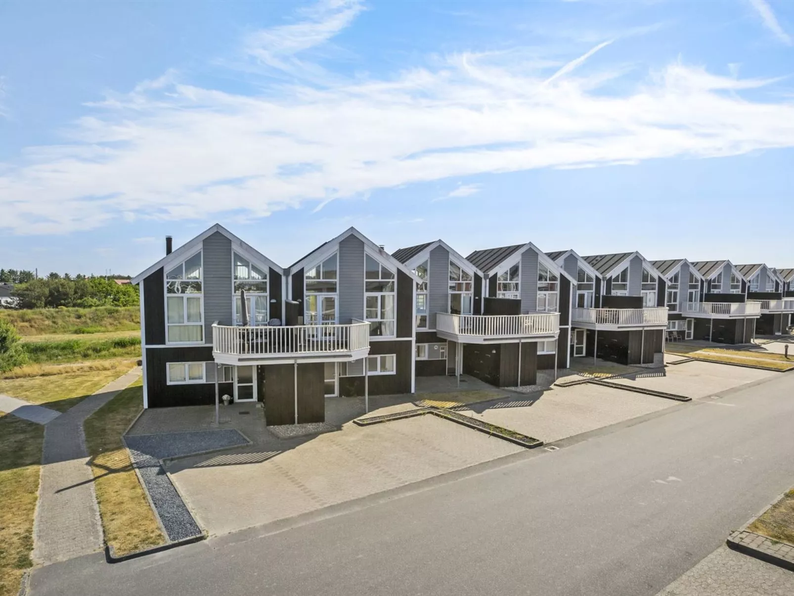 "Heraldina" - 700m from the sea - Draußen