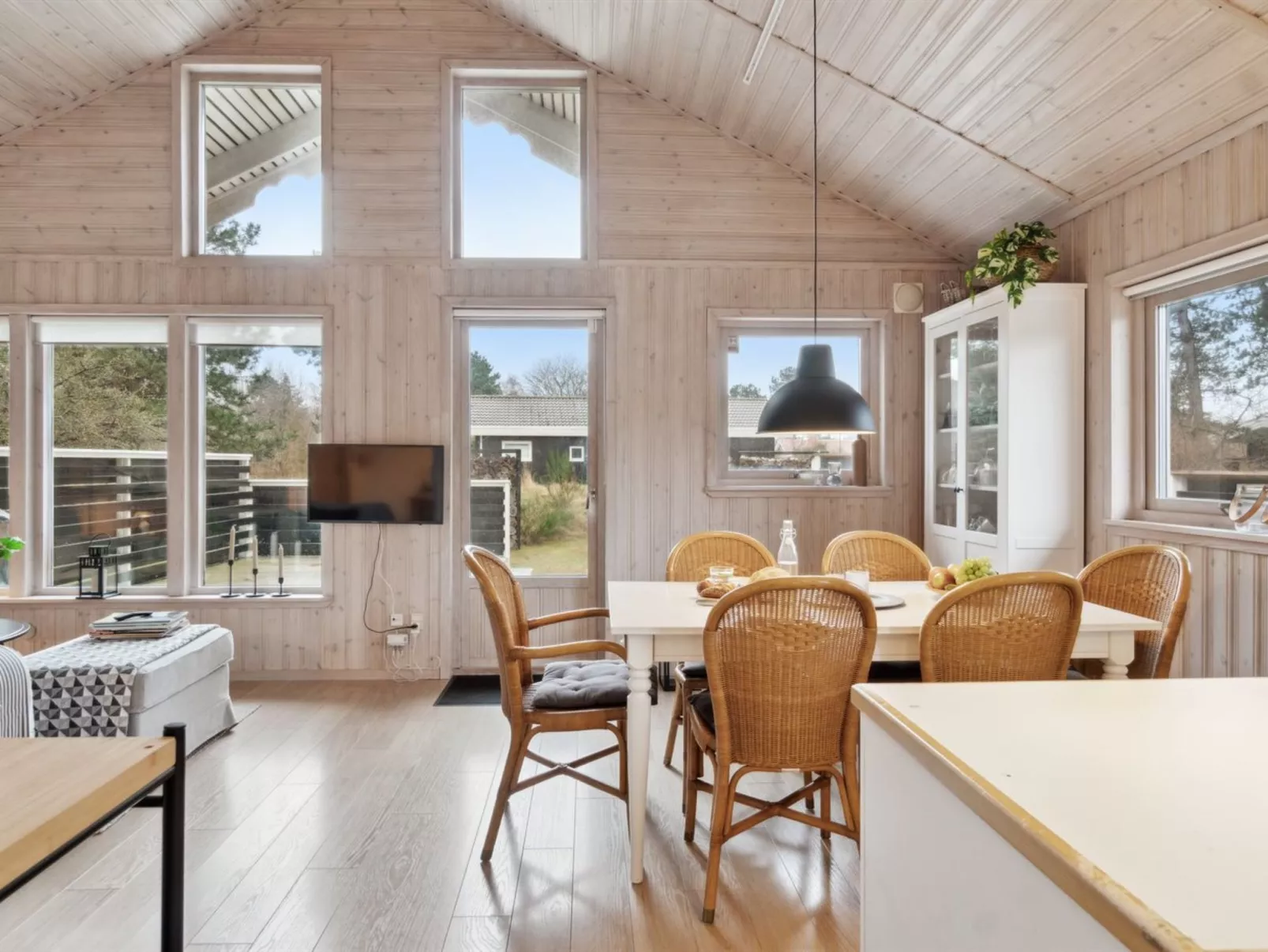 "Lavrens" - 300m from the sea - Inside