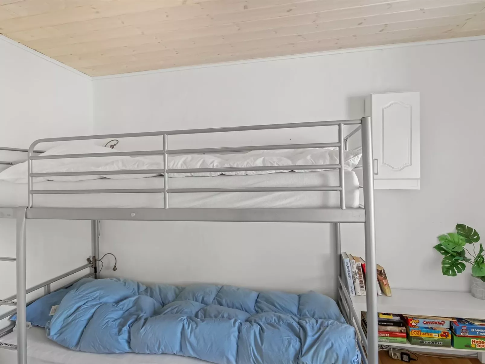 "Efraima" - 230m from the sea - Inside