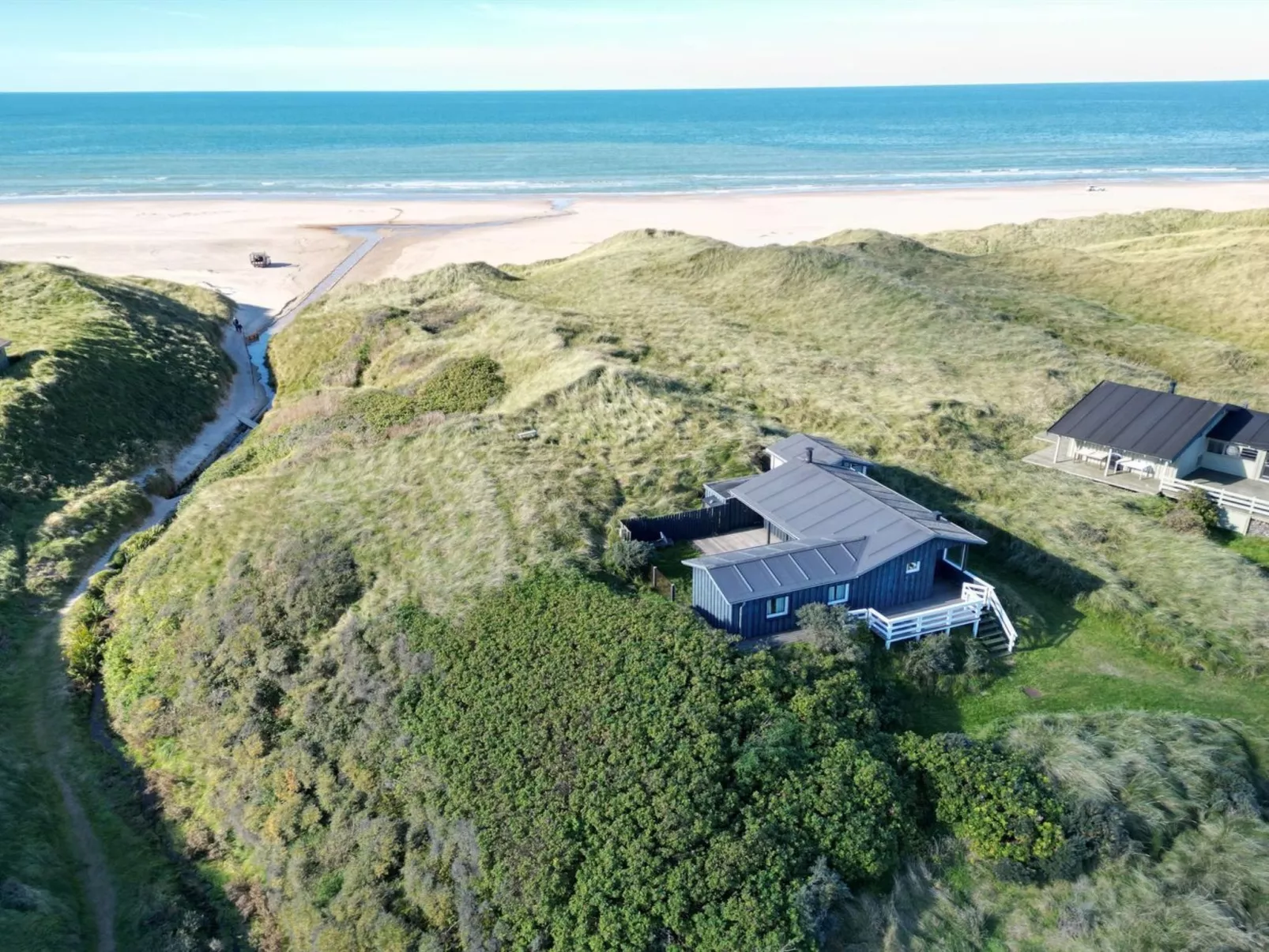 "Pihla" - 150m from the sea - Outside