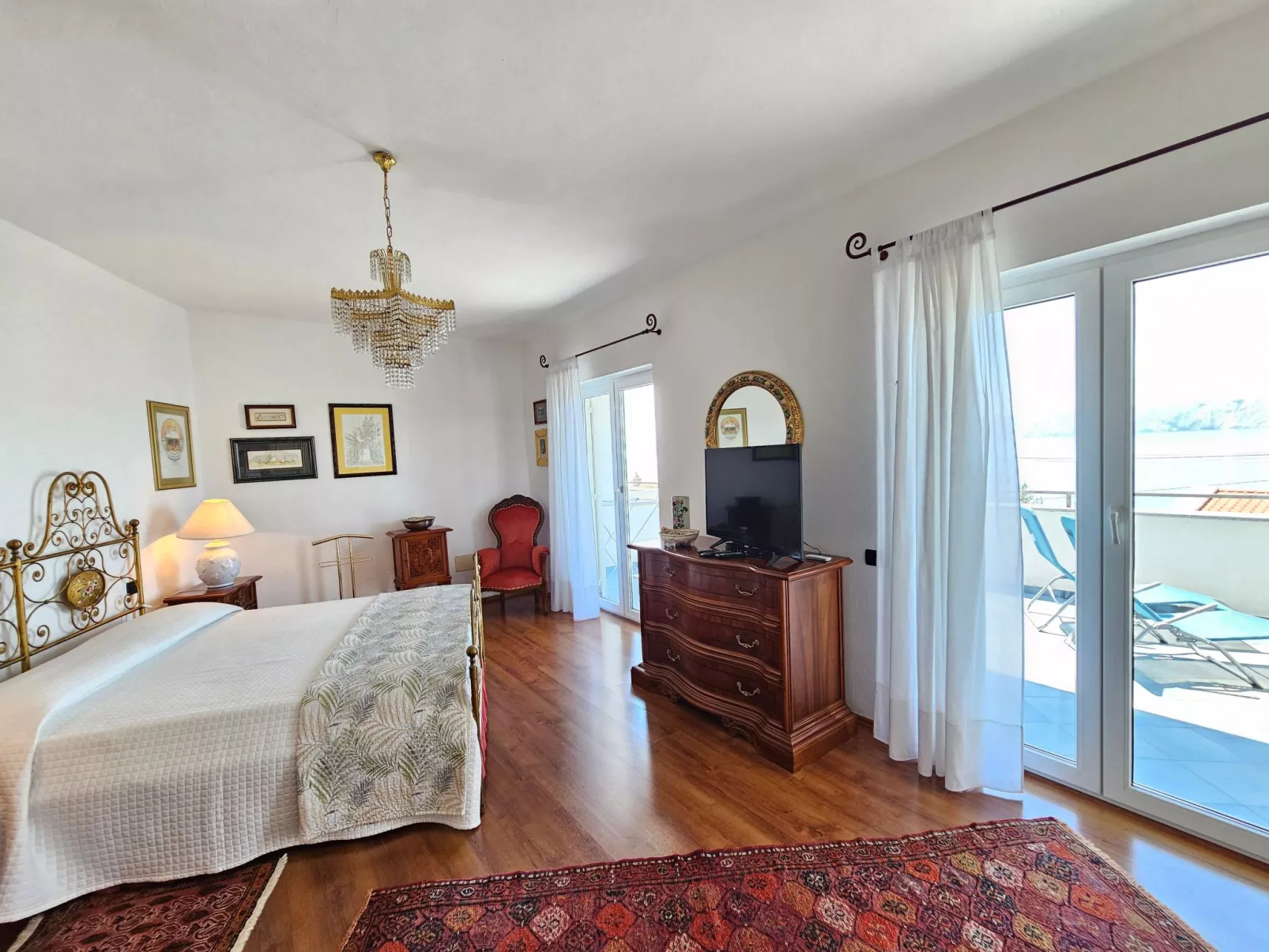 Zimmer für 2, mit Terrasse und Meerblick, ohne Küche - Drinnen