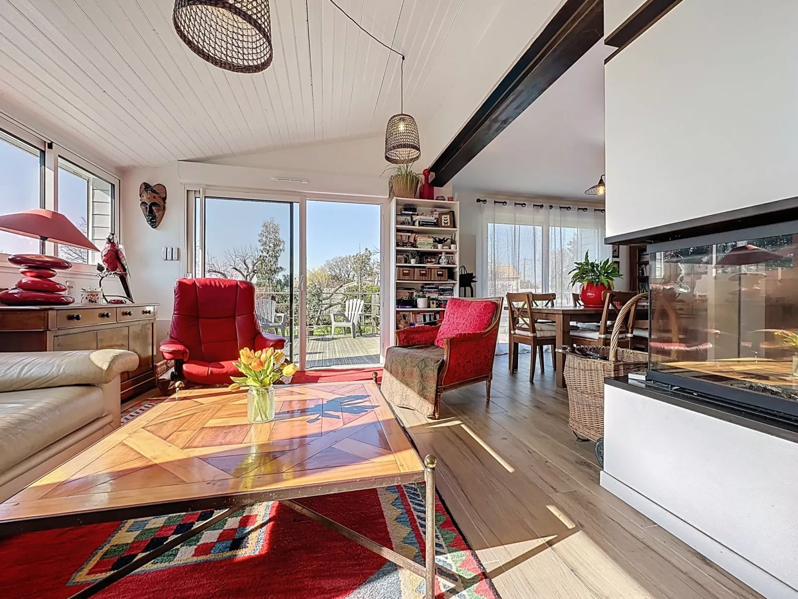 Les Rainettes - Drinnen