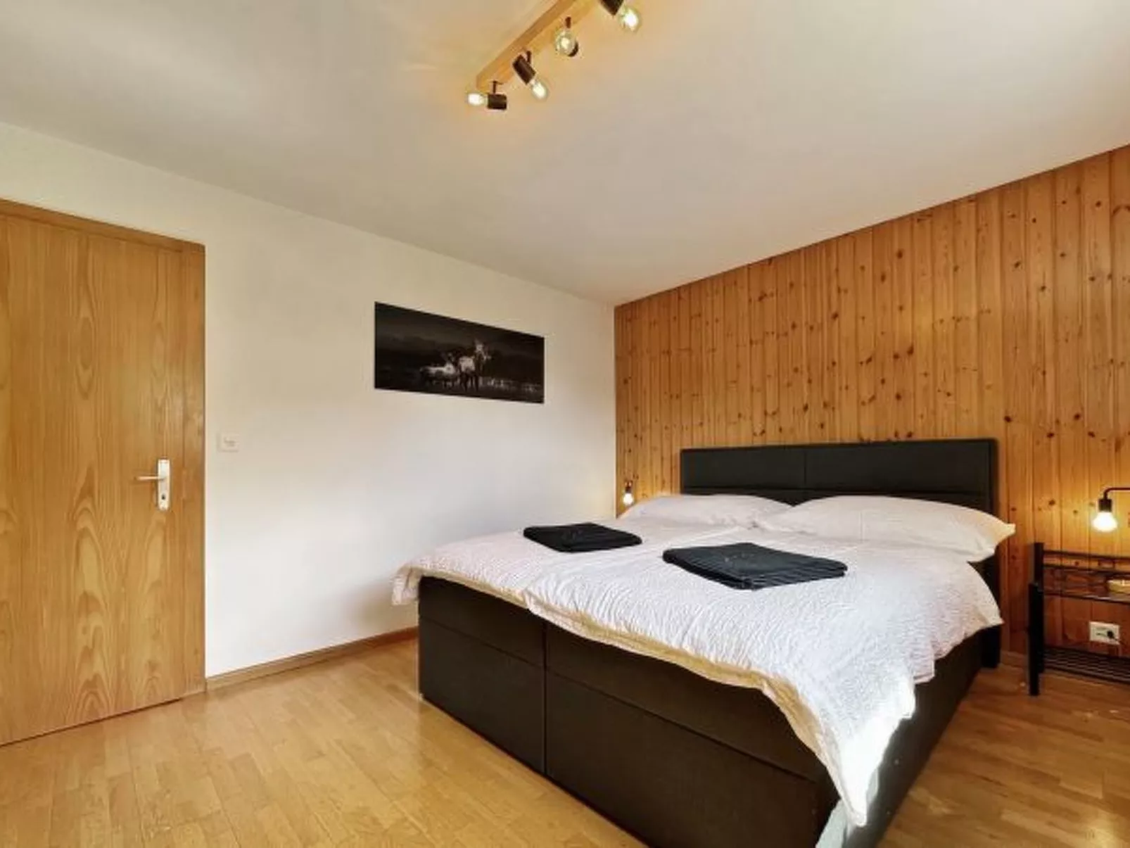 Chez Tonton à 5mns de Sion - Drinnen