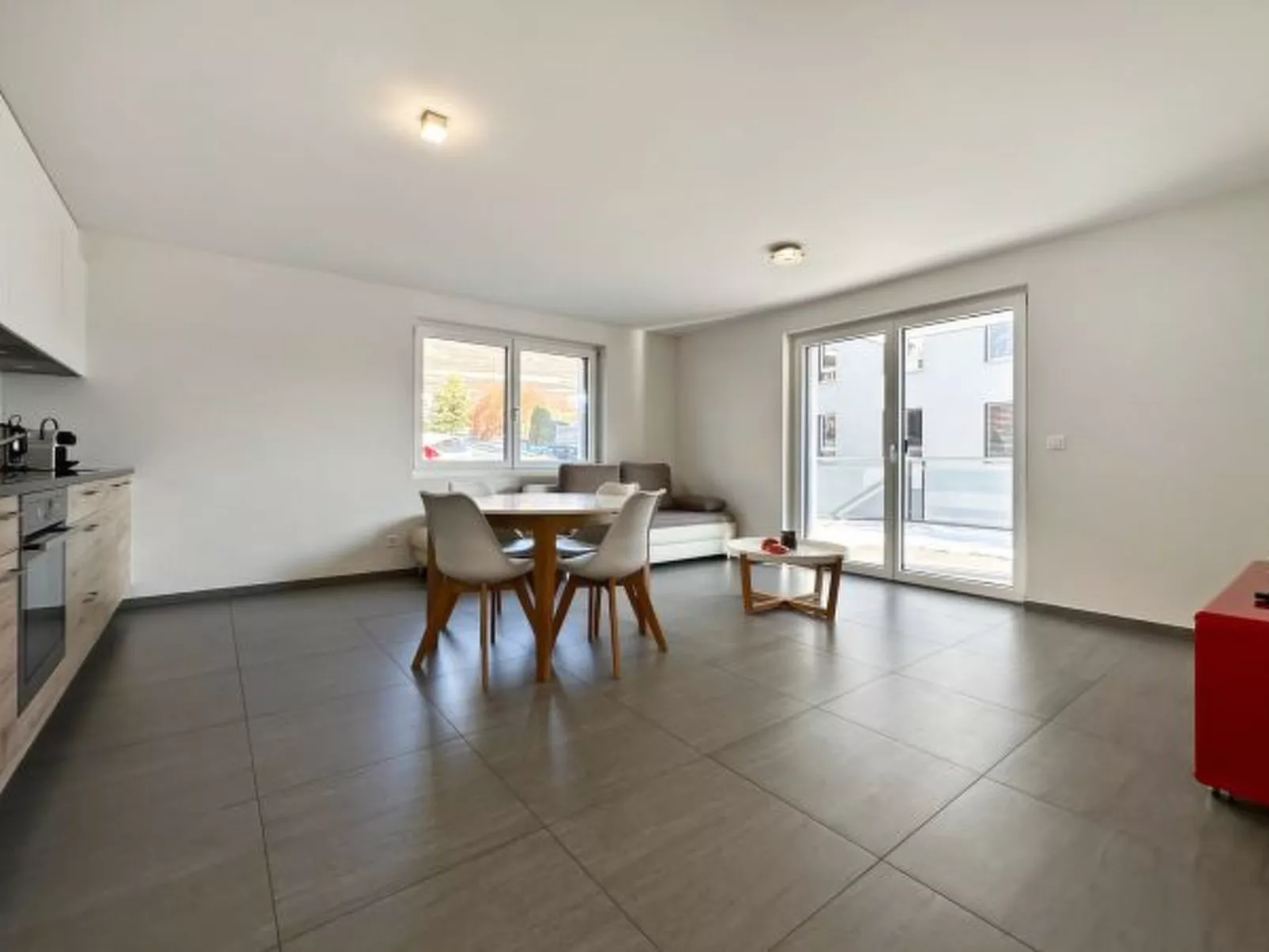 Aux Bons Matins de Gégé à 10mns de Sion - Drinnen